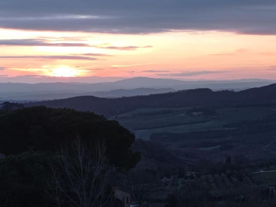 Splendido Ampio Appartamento A Montepulciano Stazione المظهر الخارجي الصورة